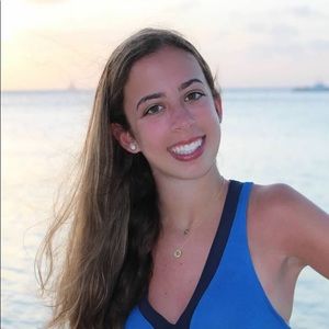 Meet your Posher, Mackenzie